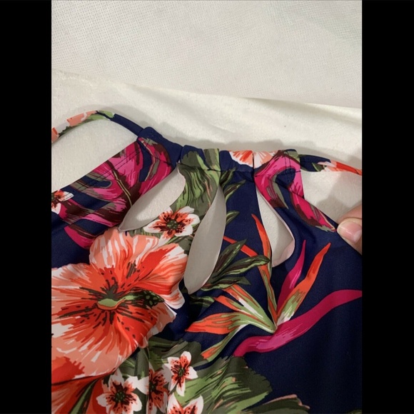 NWT $45 Kona Sol Tropeical Flora Keyhole Strap One‎ Piece Swimsuit [SZ 24W ] - Picture 5 of 12
